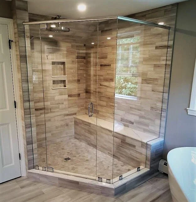 Shower Enclosure with Headrail