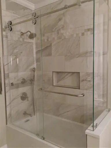 Frameless tub glass Brockton, MA