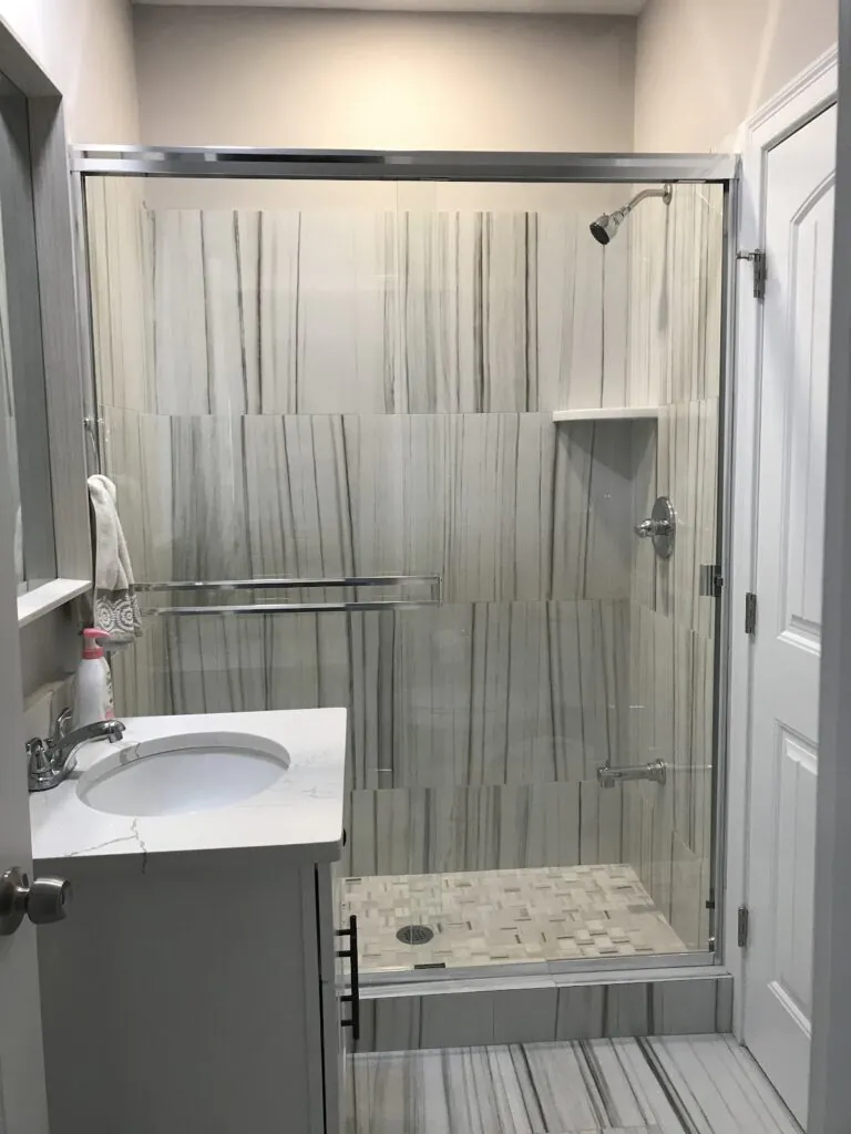 Classic sliding shower doors
