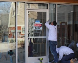 storefront glass solutions are new windows for businesses